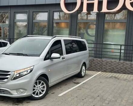 Сірий Мерседес Віто, об'ємом двигуна 2 л та пробігом 191 тис. км за 28700 $, фото 12 на Automoto.ua