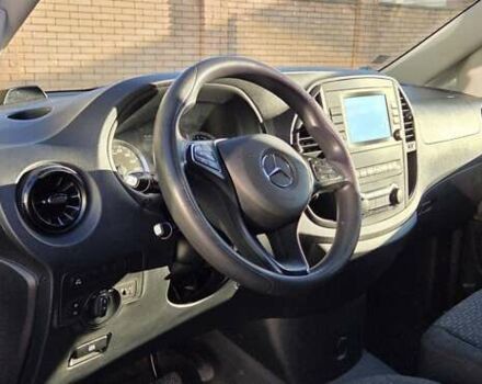 Серый Мерседес Вито, объемом двигателя 2 л и пробегом 196 тыс. км за 24999 $, фото 27 на Automoto.ua