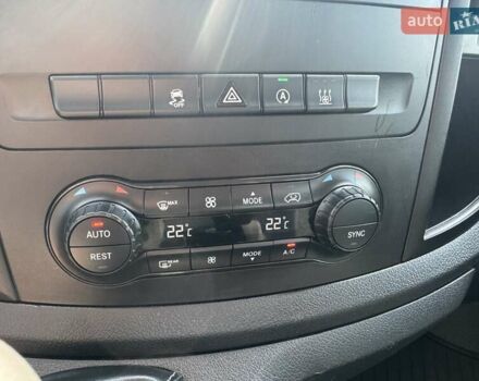 Серый Мерседес Вито, объемом двигателя 1.95 л и пробегом 212 тыс. км за 23817 $, фото 35 на Automoto.ua