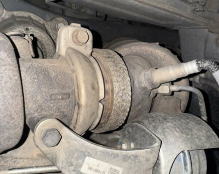 Серый Мерседес Вито, объемом двигателя 2.2 л и пробегом 140 тыс. км за 20500 $, фото 12 на Automoto.ua