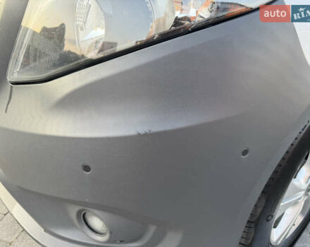 Серый Мерседес Вито, объемом двигателя 1.95 л и пробегом 212 тыс. км за 23817 $, фото 16 на Automoto.ua