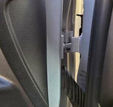 Серый Мерседес Вито, объемом двигателя 2 л и пробегом 196 тыс. км за 24999 $, фото 30 на Automoto.ua