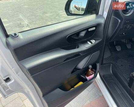 Серый Мерседес Вито, объемом двигателя 1.95 л и пробегом 212 тыс. км за 23817 $, фото 52 на Automoto.ua