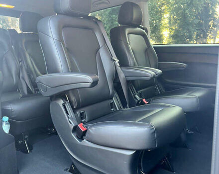 Серый Мерседес Вито, объемом двигателя 2.14 л и пробегом 280 тыс. км за 32999 $, фото 4 на Automoto.ua