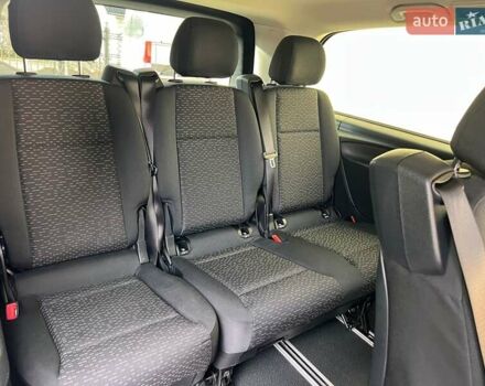 Серый Мерседес Вито, объемом двигателя 1.95 л и пробегом 131 тыс. км за 34777 $, фото 23 на Automoto.ua