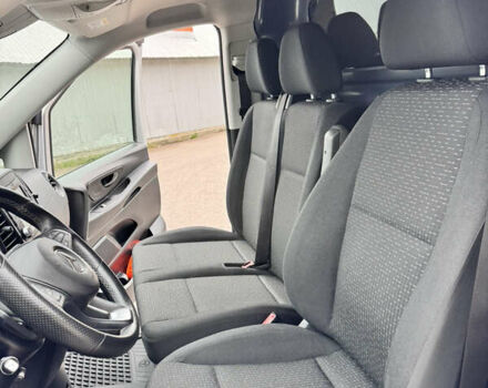 Серый Мерседес Вито, объемом двигателя 2.1 л и пробегом 130 тыс. км за 23500 $, фото 9 на Automoto.ua