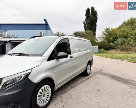 Серый Мерседес Вито, объемом двигателя 2.1 л и пробегом 130 тыс. км за 23500 $, фото 1 на Automoto.ua