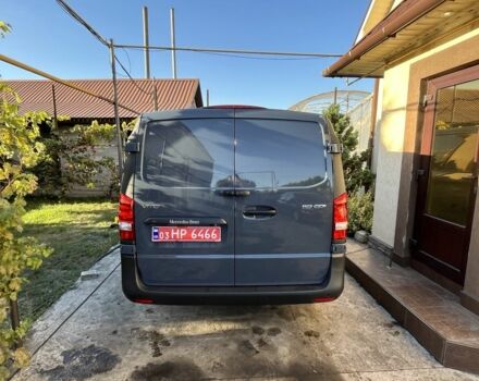 Серый Мерседес Вито, объемом двигателя 1.75 л и пробегом 50 тыс. км за 20200 $, фото 4 на Automoto.ua