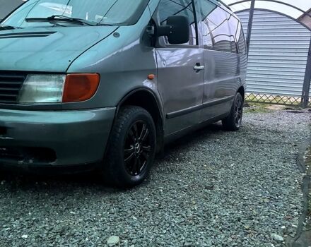 Серый Мерседес Вито, объемом двигателя 2.3 л и пробегом 350 тыс. км за 3700 $, фото 1 на Automoto.ua