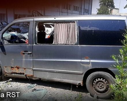 Мерседес Вито 1999 в Киеве на Automoto.ua Серый Мерседес Вито, объемом двигателя 2.2 л и пробегом 250 тыс. км за 4000 $, фото 2 на Automoto.ua