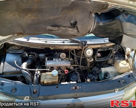 Сірий Мерседес Віто, об'ємом двигуна 2.3 л та пробігом 365 тис. км за 4300 $, фото 3 на Automoto.ua