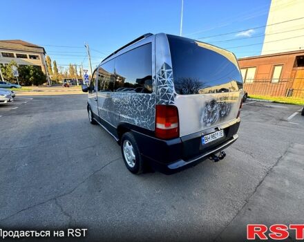 Серый Мерседес Вито, объемом двигателя 2.1 л и пробегом 350 тыс. км за 3999 $, фото 6 на Automoto.ua