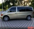 Серый Мерседес Вито, объемом двигателя 2.2 л и пробегом 333 тыс. км за 5800 $, фото 7 на Automoto.ua