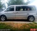 Серый Мерседес Вито, объемом двигателя 2.2 л и пробегом 300 тыс. км за 4700 $, фото 1 на Automoto.ua
