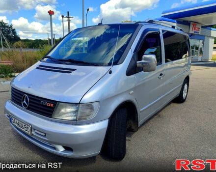 Серый Мерседес Вито, объемом двигателя 2.1 л и пробегом 446 тыс. км за 5900 $, фото 5 на Automoto.ua