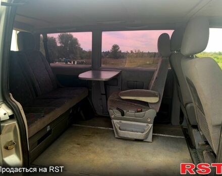 Серый Мерседес Вито, объемом двигателя 2.1 л и пробегом 270 тыс. км за 6500 $, фото 2 на Automoto.ua