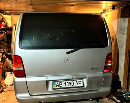 Серый Мерседес Вито, объемом двигателя 2.2 л и пробегом 299 тыс. км за 5700 $, фото 4 на Automoto.ua