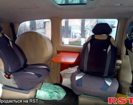 Сірий Мерседес Віто, об'ємом двигуна 2.1 л та пробігом 320 тис. км за 7800 $, фото 6 на Automoto.ua