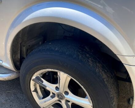 Сірий Мерседес Віто, об'ємом двигуна 2.2 л та пробігом 345 тис. км за 8500 $, фото 8 на Automoto.ua