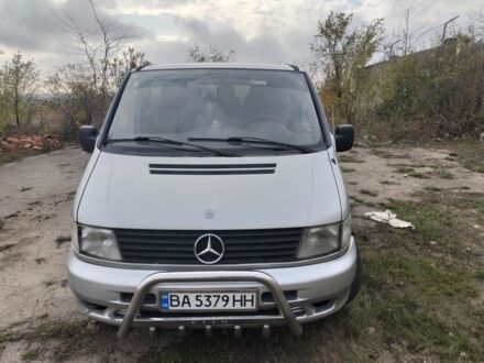 Мерседес Віто 1998 у Пятихатках на Automoto.ua Сірий Мерседес Віто, об'ємом двигуна 2.3 л та пробігом 438 тис. км за 4000 $, фото 1 на Automoto.ua