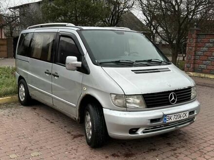 Сірий Мерседес Віто, об'ємом двигуна 2.3 л та пробігом 461 тис. км за 3750 $, фото 1 на Automoto.ua