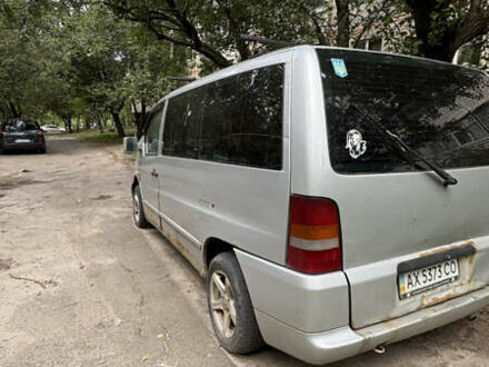 Мерседес Вито 1999 в Харькове на Automoto.ua Серый Мерседес Вито, объемом двигателя 2.15 л и пробегом 350 тыс. км за 3700 $, фото 1 на Automoto.ua