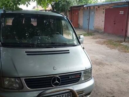 Мерседес Вито 2000 в Кропивницком (Кировограде) на Automoto.ua Серый Мерседес Вито, объемом двигателя 2.15 л и пробегом 572 тыс. км за 3100 $, фото 1 на Automoto.ua