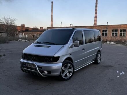 Сірий Мерседес Віто, об'ємом двигуна 2.2 л та пробігом 400 тис. км за 4000 $, фото 1 на Automoto.ua