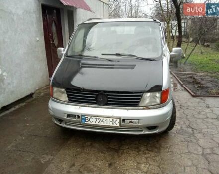 Серый Мерседес Вито, объемом двигателя 2.15 л и пробегом 265 тыс. км за 2300 $, фото 1 на Automoto.ua