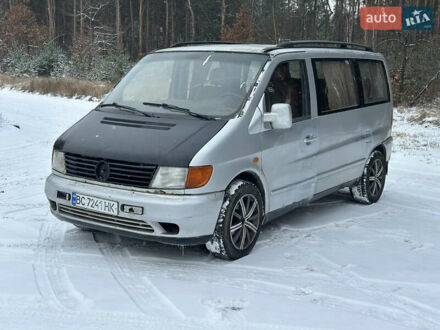 Серый Мерседес Вито, объемом двигателя 2.15 л и пробегом 444 тыс. км за 1950 $, фото 1 на Automoto.ua