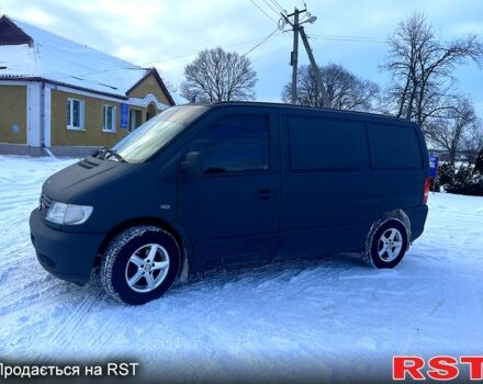 Серый Мерседес Вито, объемом двигателя 2.2 л и пробегом 370 тыс. км за 3900 $, фото 1 на Automoto.ua