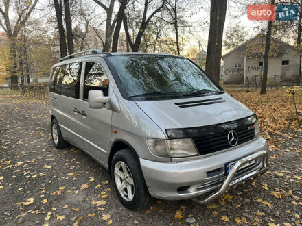 Сірий Мерседес Віто, об'ємом двигуна 2.15 л та пробігом 400 тис. км за 5000 $, фото 1 на Automoto.ua