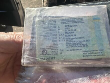 Сірий Мерседес Віто, об'ємом двигуна 2.2 л та пробігом 350 тис. км за 3000 $, фото 1 на Automoto.ua