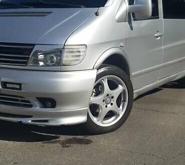 Сірий Мерседес Віто, об'ємом двигуна 2.2 л та пробігом 300 тис. км за 6600 $, фото 1 на Automoto.ua