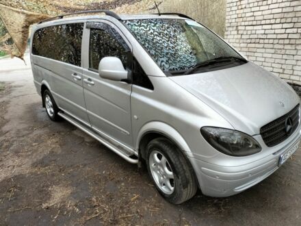 Серый Мерседес Вито, объемом двигателя 2.1 л и пробегом 380 тыс. км за 8700 $, фото 1 на Automoto.ua