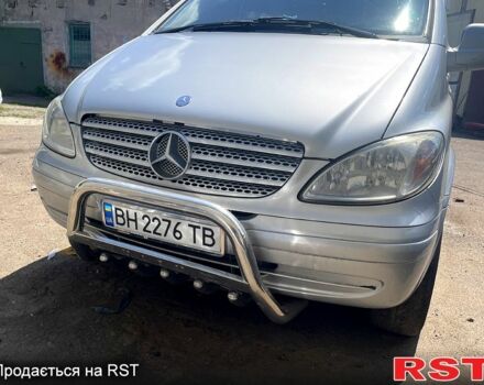 Серый Мерседес Вито, объемом двигателя 2.2 л и пробегом 345 тыс. км за 8500 $, фото 1 на Automoto.ua