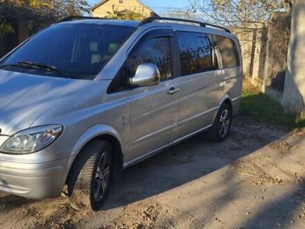 Серый Мерседес Вито, объемом двигателя 3 л и пробегом 400 тыс. км за 12300 $, фото 1 на Automoto.ua