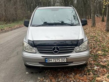 Серый Мерседес Вито, объемом двигателя 2.2 л и пробегом 346 тыс. км за 12100 $, фото 1 на Automoto.ua