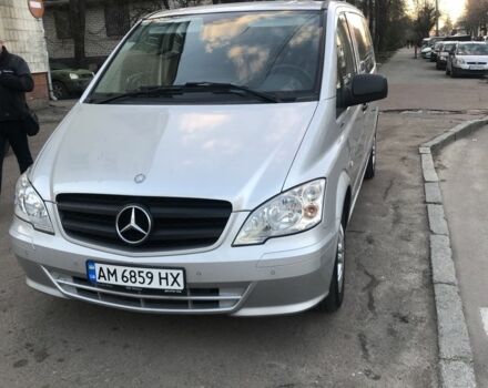 Серый Мерседес Вито, объемом двигателя 2.2 л и пробегом 180 тыс. км за 17300 $, фото 1 на Automoto.ua