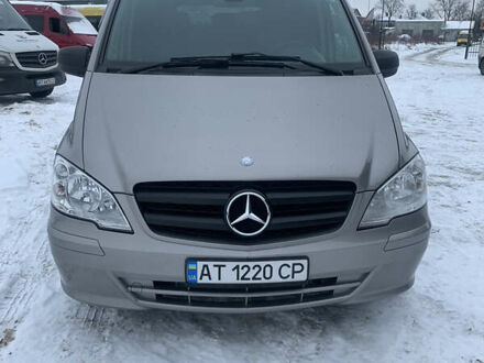 Серый Мерседес Вито, объемом двигателя 2.14 л и пробегом 400 тыс. км за 12500 $, фото 1 на Automoto.ua