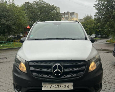 Сірий Мерседес Віто, об'ємом двигуна 2.14 л та пробігом 247 тис. км за 18812 $, фото 1 на Automoto.ua