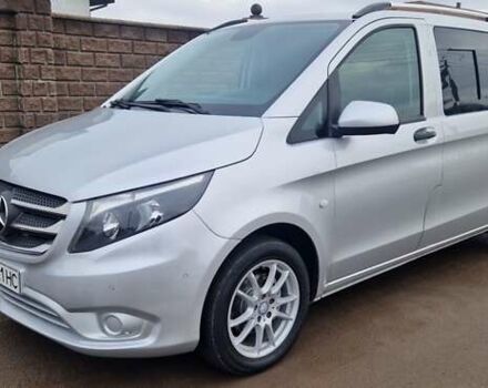 Серый Мерседес Вито, объемом двигателя 2.2 л и пробегом 355 тыс. км за 21500 $, фото 1 на Automoto.ua