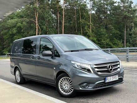 Сірий Мерседес Віто, об'ємом двигуна 2.2 л та пробігом 212 тис. км за 16550 $, фото 1 на Automoto.ua