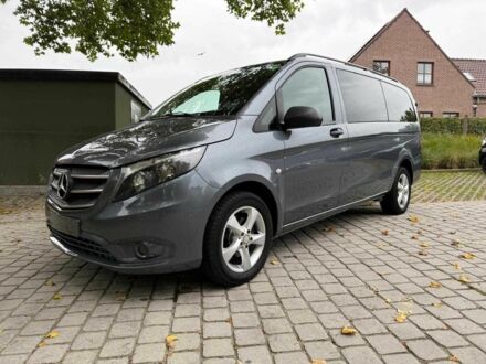 Серый Мерседес Вито, объемом двигателя 2.2 л и пробегом 160 тыс. км за 20526 $, фото 1 на Automoto.ua