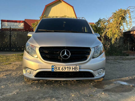 Сірий Мерседес Віто, об'ємом двигуна 1.6 л та пробігом 95 тис. км за 34000 $, фото 1 на Automoto.ua
