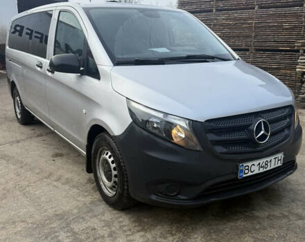 Серый Мерседес Вито, объемом двигателя 2.14 л и пробегом 334 тыс. км за 24000 $, фото 1 на Automoto.ua