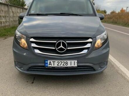 Серый Мерседес Вито, объемом двигателя 2.14 л и пробегом 100 тыс. км за 29500 $, фото 1 на Automoto.ua