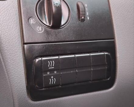 Синий Мерседес Вито, объемом двигателя 2.2 л и пробегом 435 тыс. км за 7200 $, фото 31 на Automoto.ua