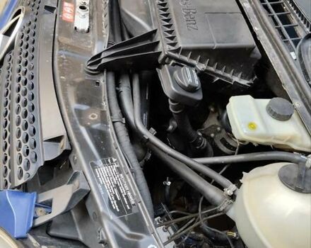 Синий Мерседес Вито, объемом двигателя 2.2 л и пробегом 435 тыс. км за 7200 $, фото 58 на Automoto.ua