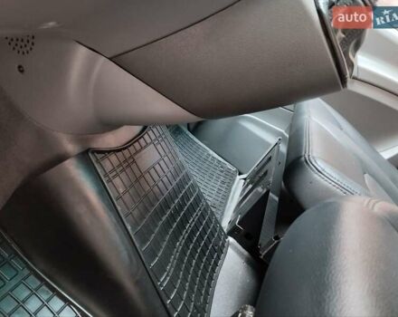 Синий Мерседес Вито, объемом двигателя 2.2 л и пробегом 435 тыс. км за 7200 $, фото 65 на Automoto.ua